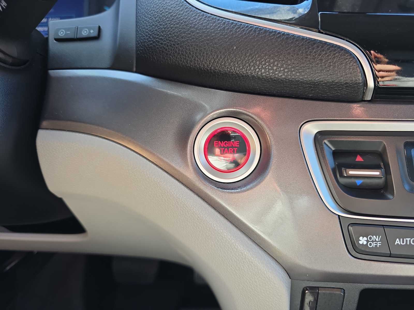 2022 Honda Pilot EX-L photo 17