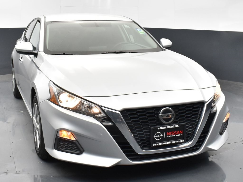 Used 2020 Nissan Altima S with VIN 1N4BL4BVXLC124933 for sale in Stockton, CA