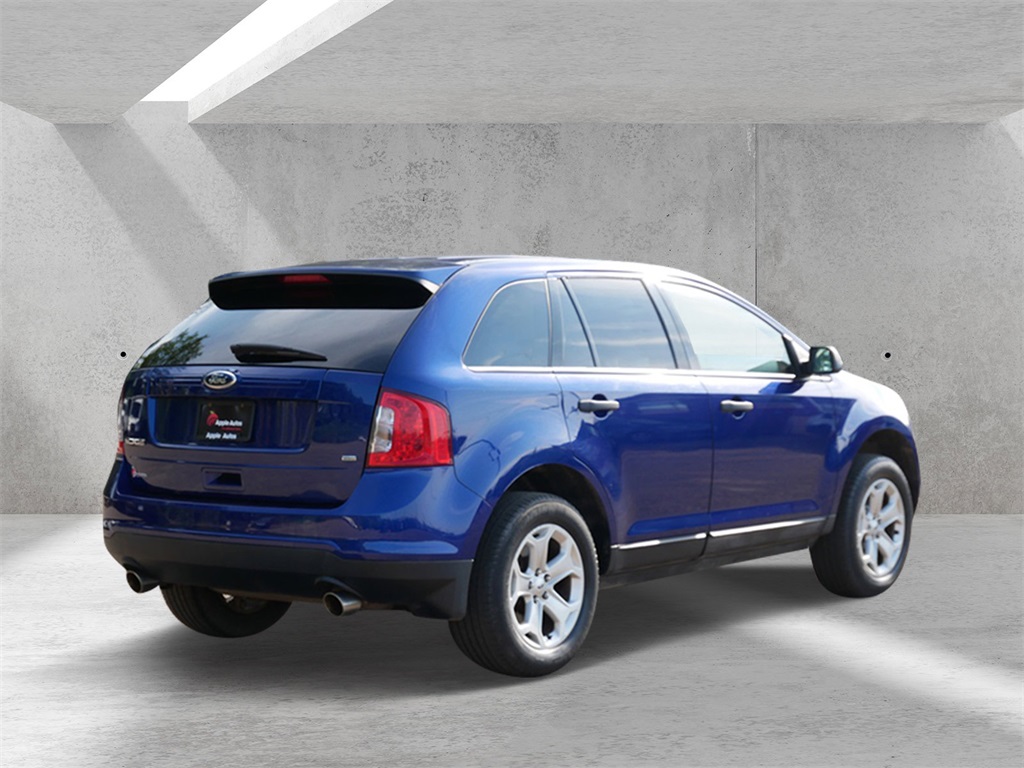2014 Ford Edge SE photo 3