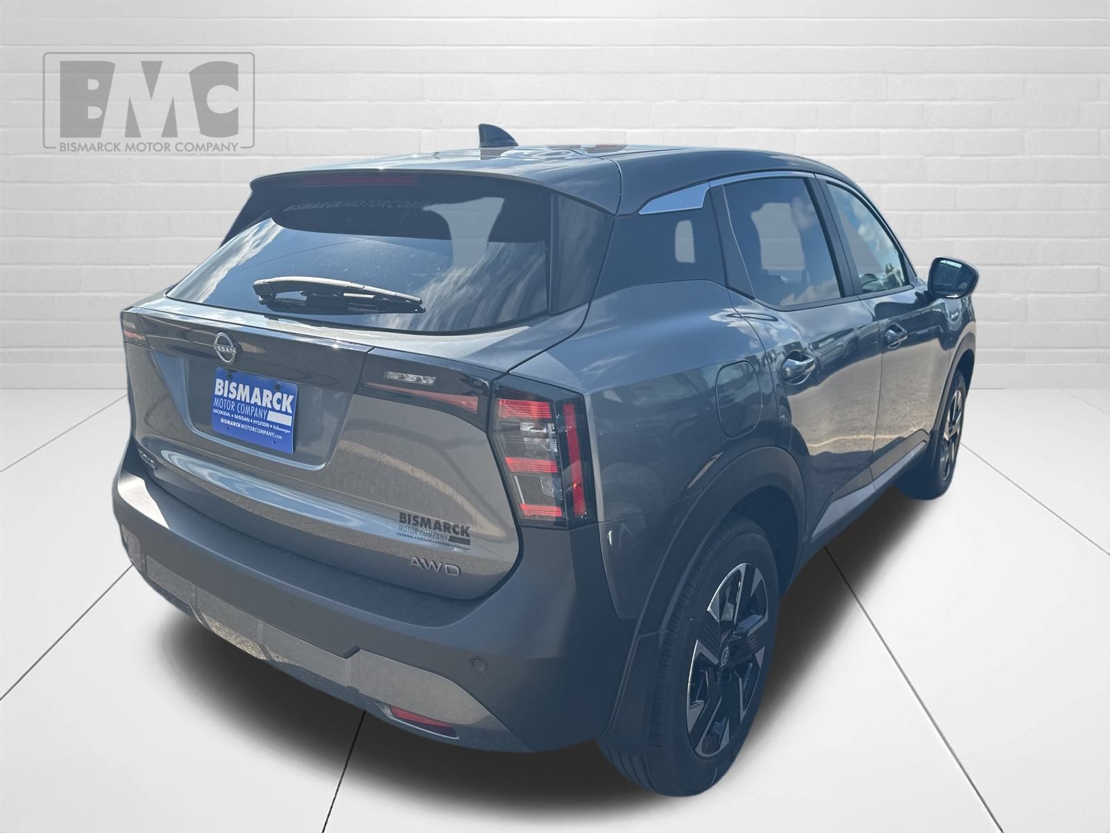 2025 Nissan Kicks SV photo 6