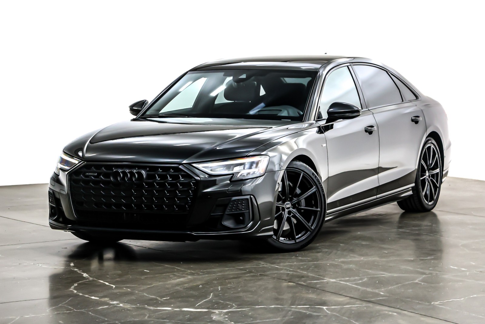 2022 Audi A8 Base's photo