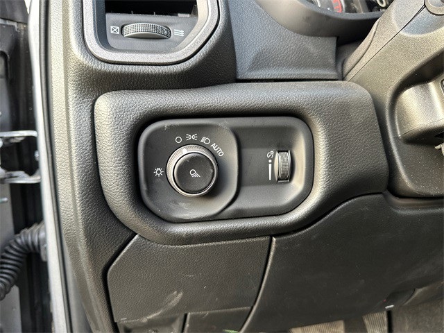 2024 Ram 2500 Tradesman photo 25