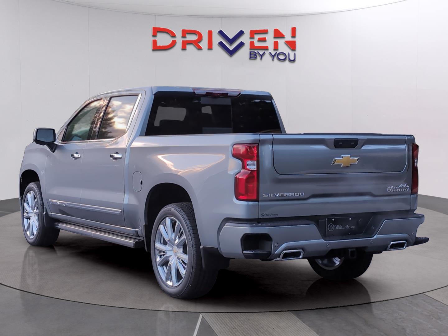 2026 Chevrolet Silverado 1500 High Country photo 4