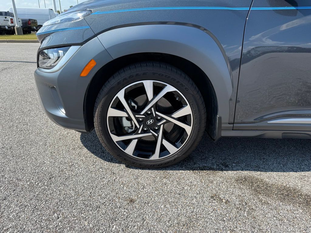 2022 Hyundai Kona Limited photo 25