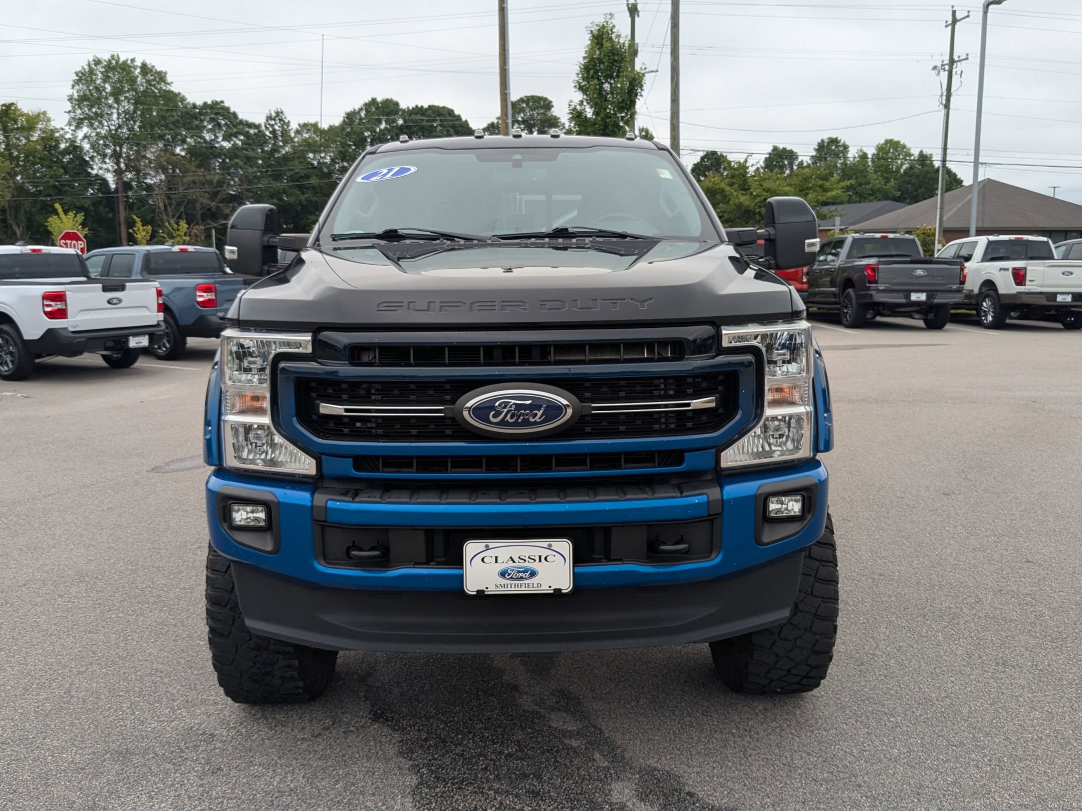 2021 Ford F-250 Lariat photo 4