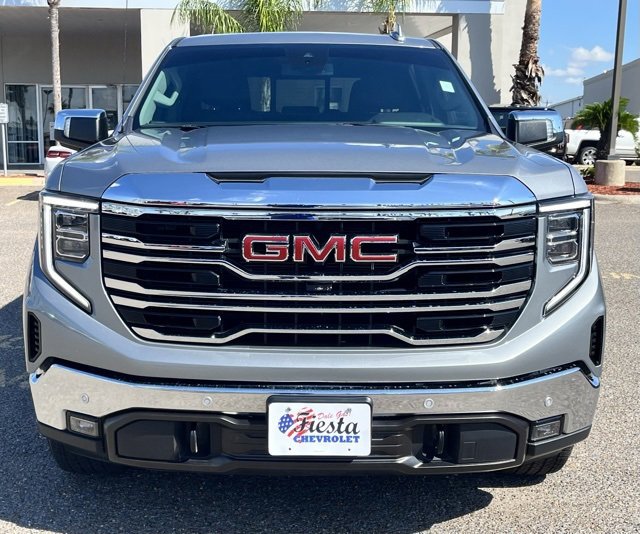 2024 Gmc Sierra 1500 SLT photo 2