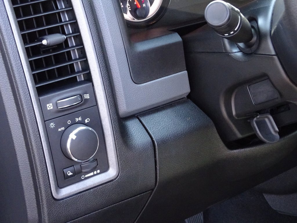 2019 Ram 1500 Classic Tradesman photo 12