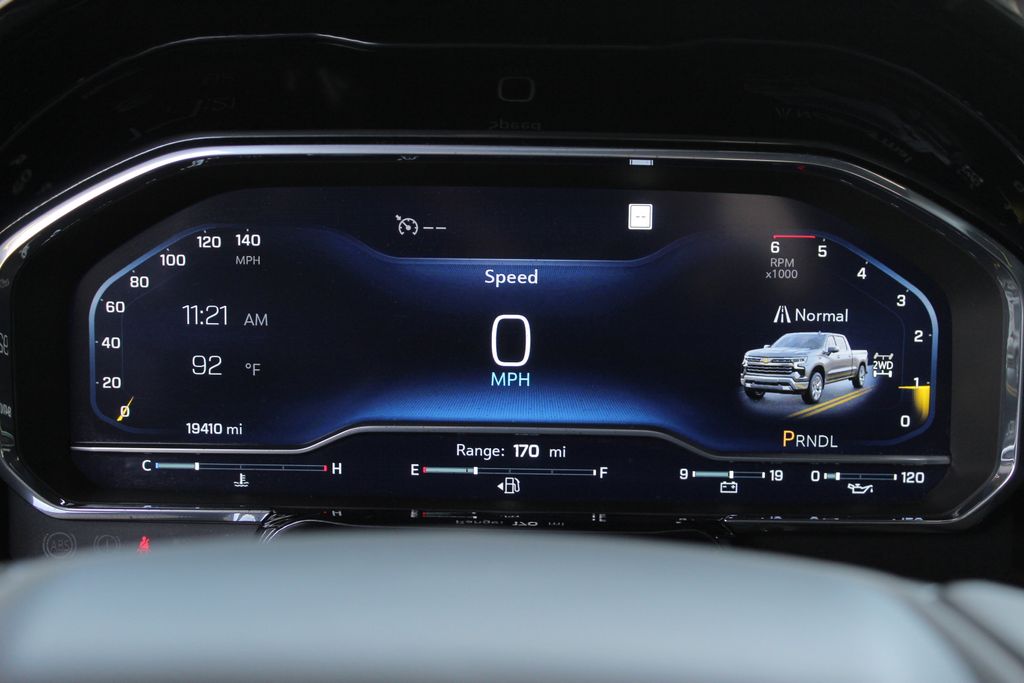 2023 Chevrolet Silverado 1500 RST photo 24
