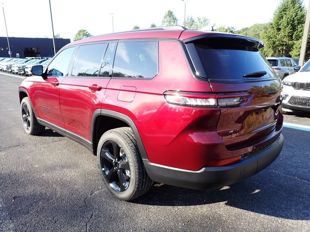 2025 Jeep Grand Cherokee Altitude X photo 3