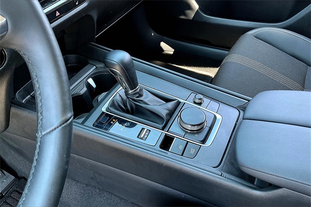2024 Mazda CX-50 2.5 S Preferred photo 17