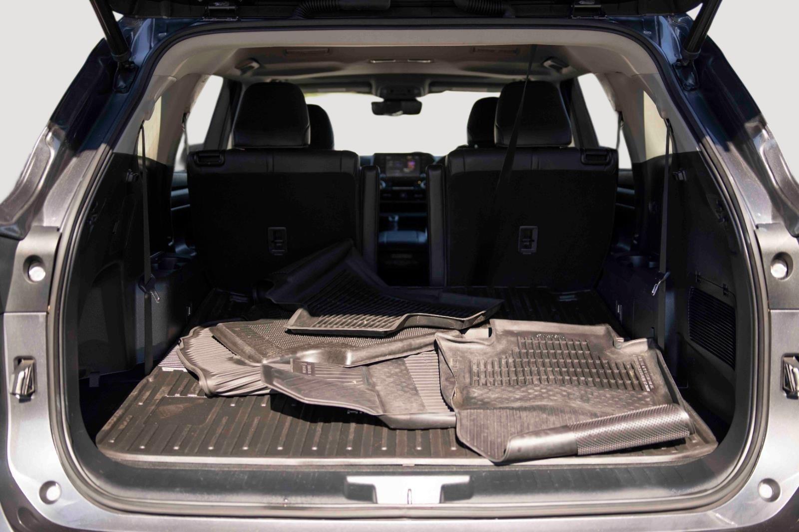 2021 Toyota Highlander XLE photo 21