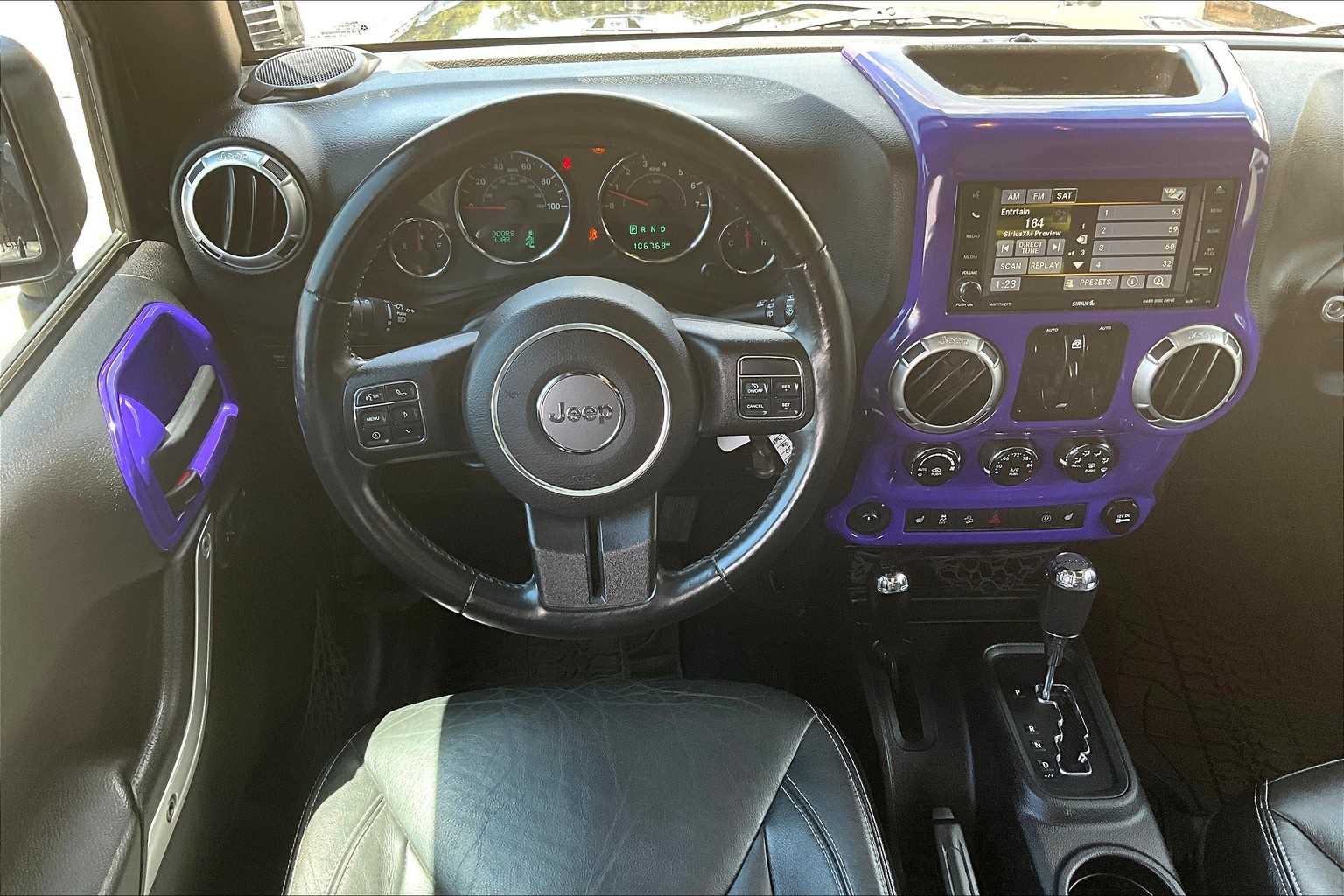 2015 Jeep Wrangler Unlimited Rubicon photo 5