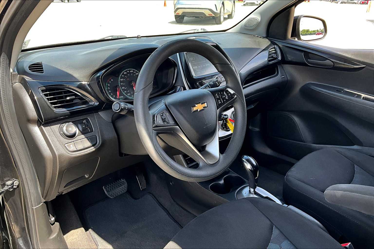 2018 Chevrolet Spark 1LT LT photo 17