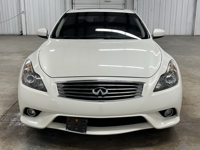 2015 Infiniti Q60 S photo 2