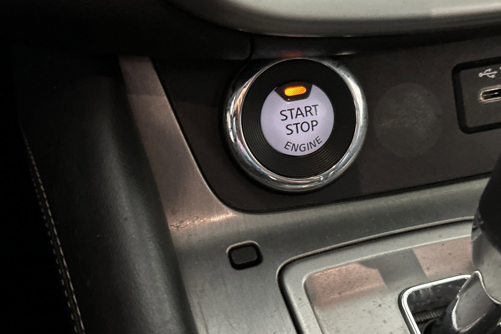 2021 Nissan Murano SV photo 23