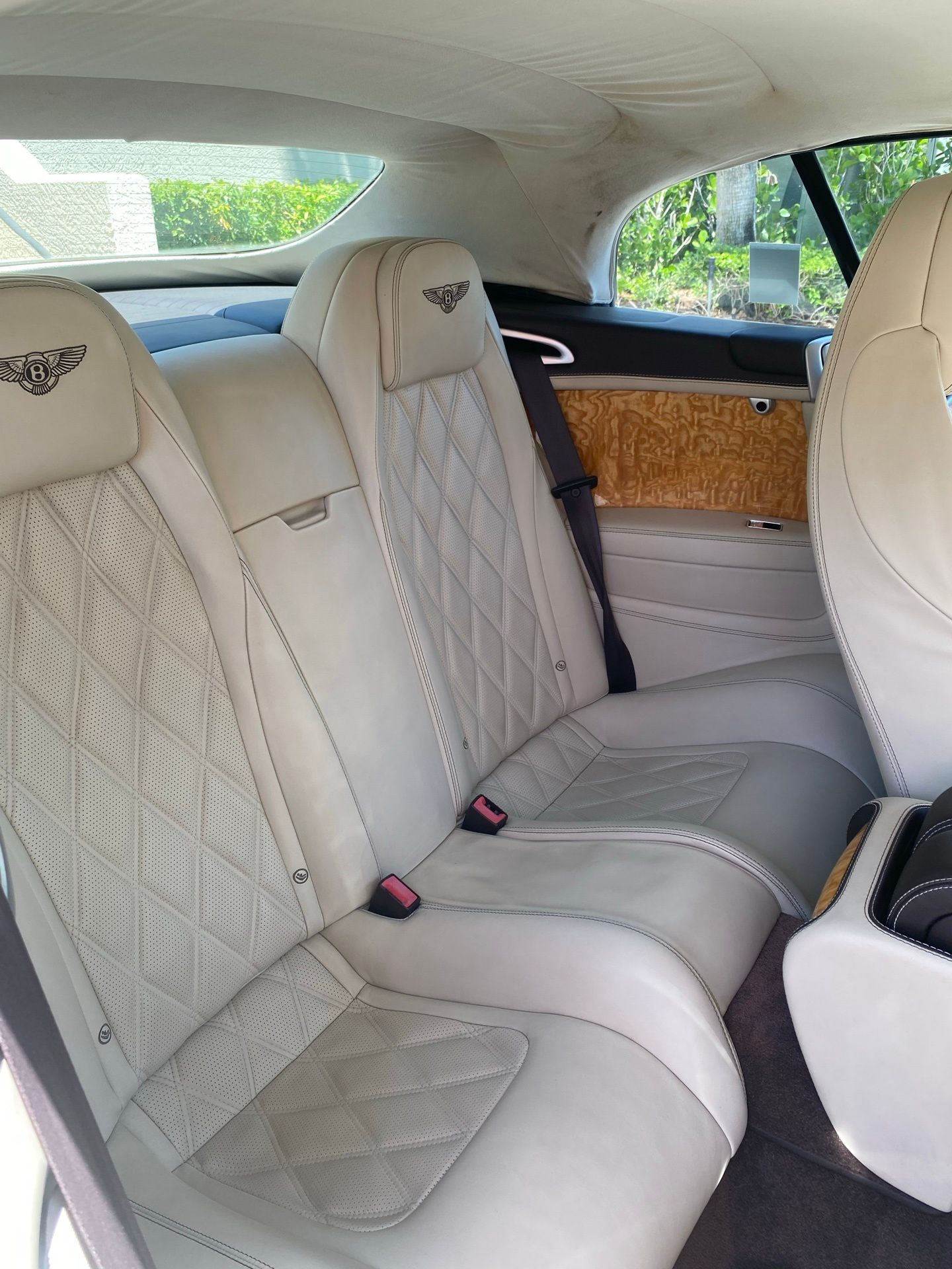 2014 Bentley Continental GTC Mulliner photo 17