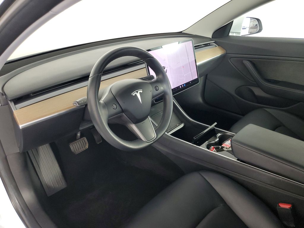 2018 Tesla Model 3 Long Range photo 11