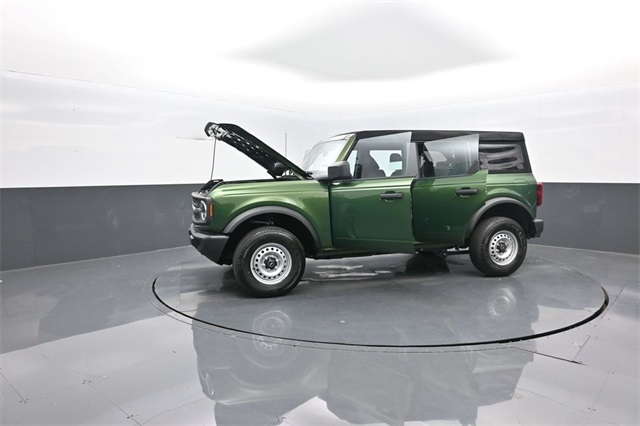 2025 Ford Bronco Base photo 29