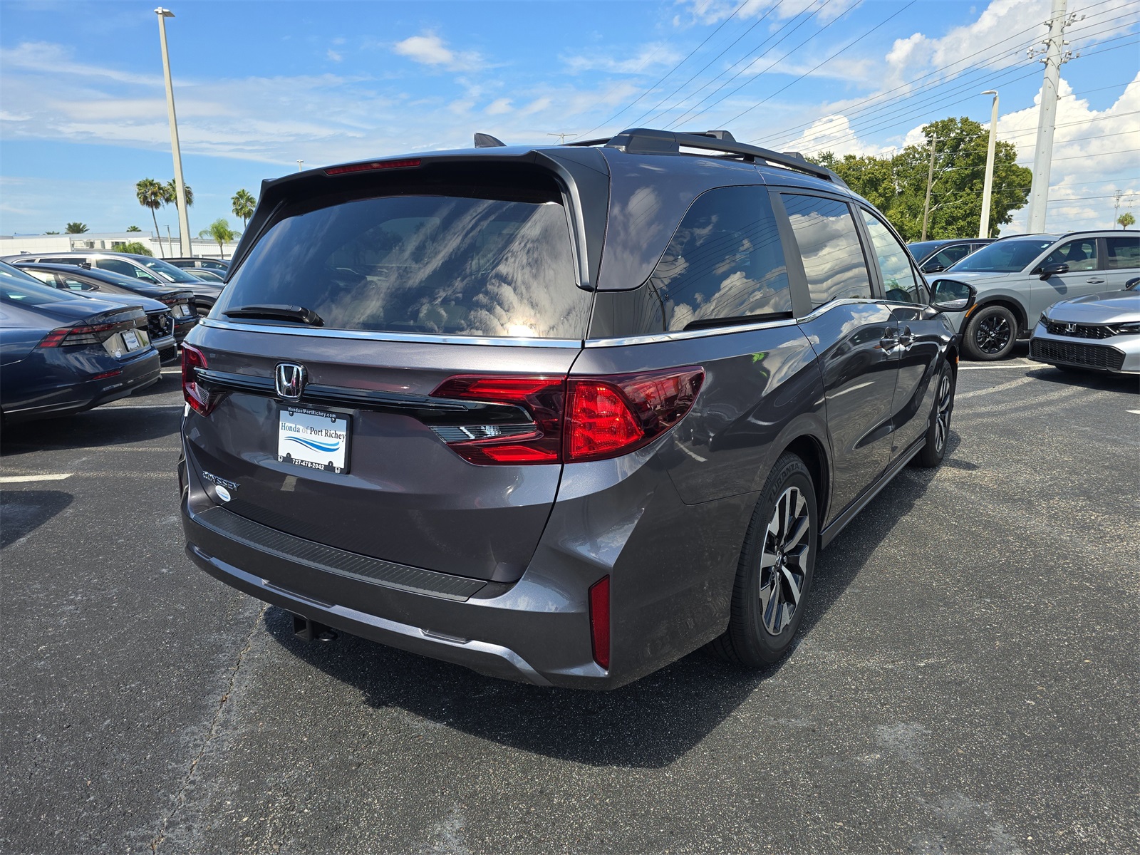 2026 Honda Odyssey EX-L photo 3