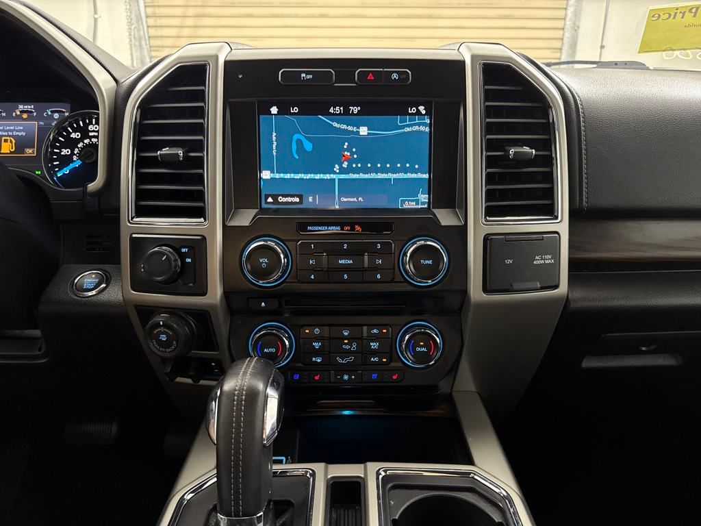 2017 Ford F-150 Lariat photo 15