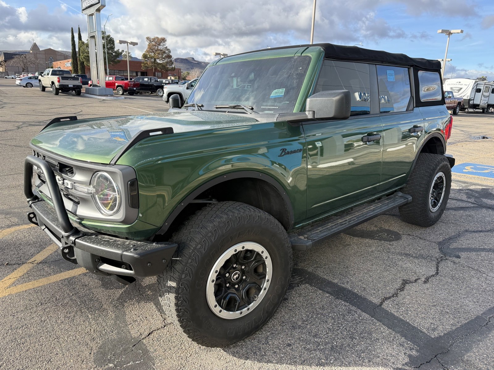 2022 Ford Bronco 4-Door Big Bend's photo