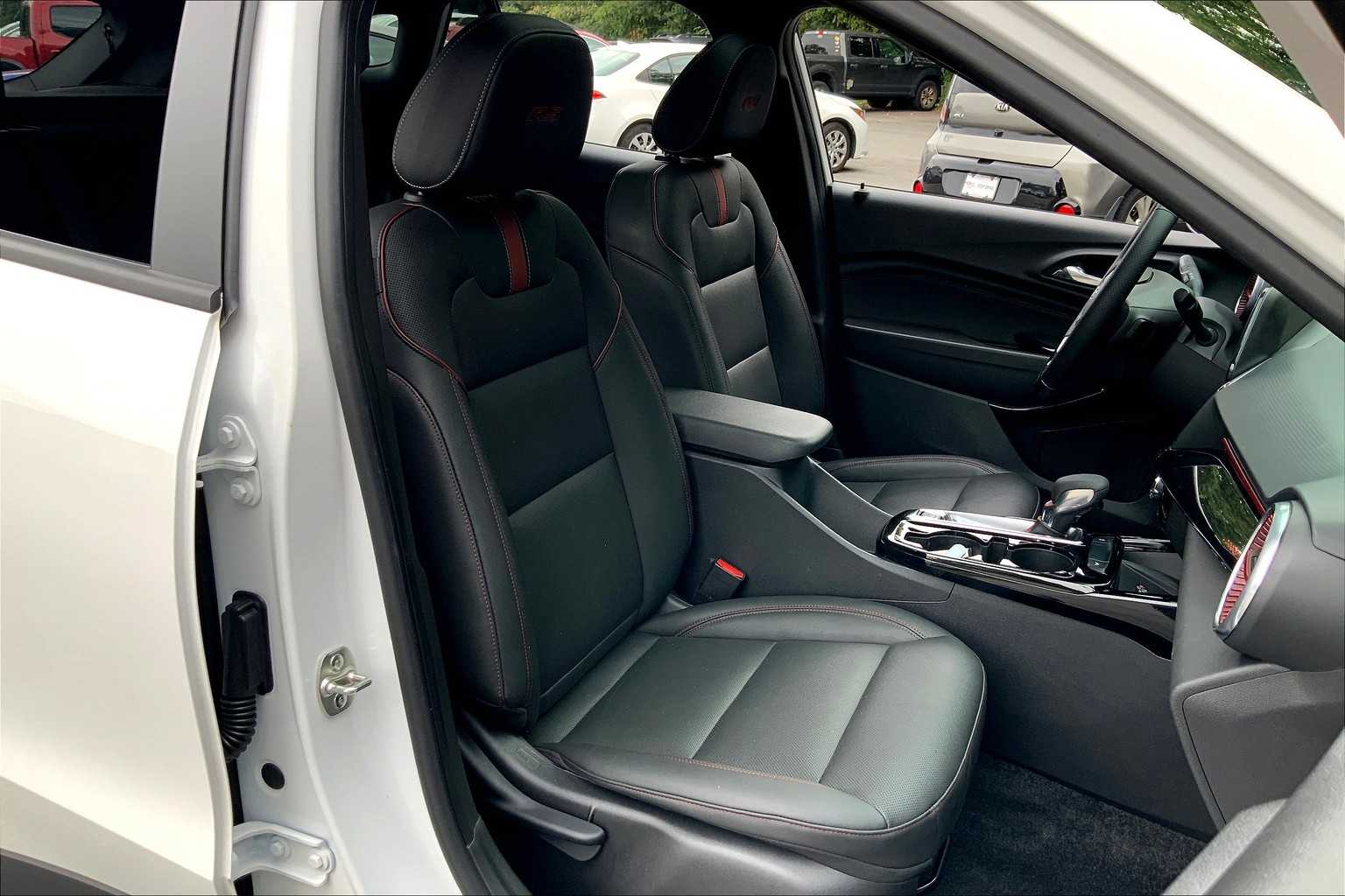 2024 Chevrolet Trax photo 8