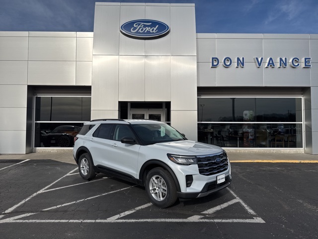 2026 Ford Explorer Active's photo