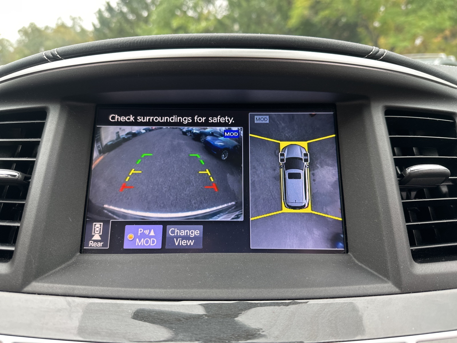 2019 Infiniti QX60 Luxe photo 30