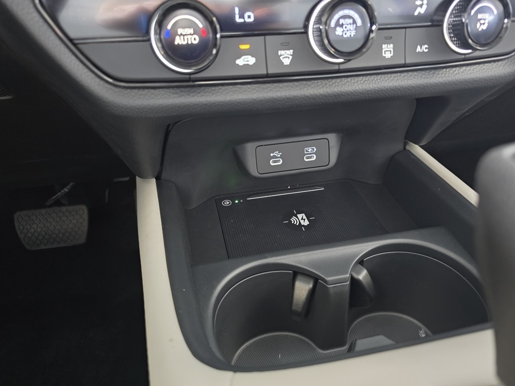 2026 Honda HR-V LX photo 26