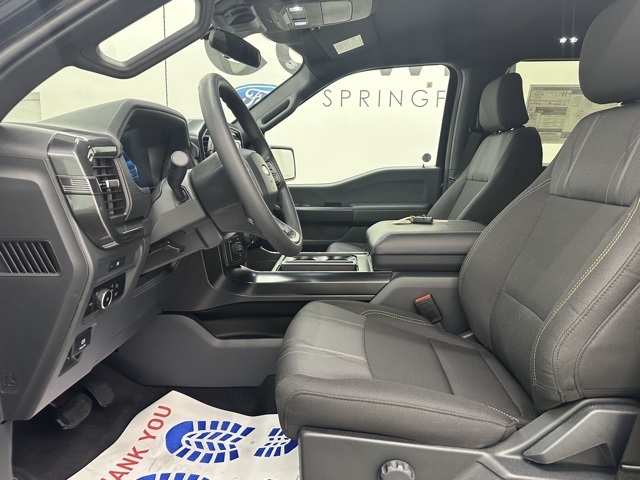 2025 Ford F-150 STX photo 8