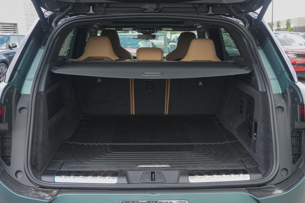 2025 Land Rover Range Rover Sport photo 28