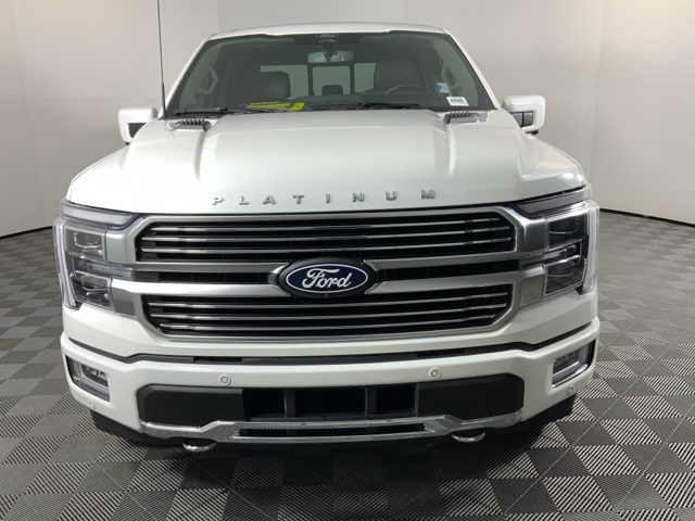 2024 Ford F-150 Platinum photo 2