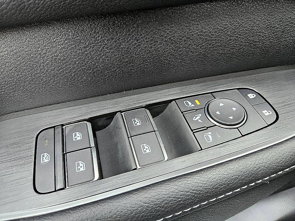 2025 Nissan Armada photo 30