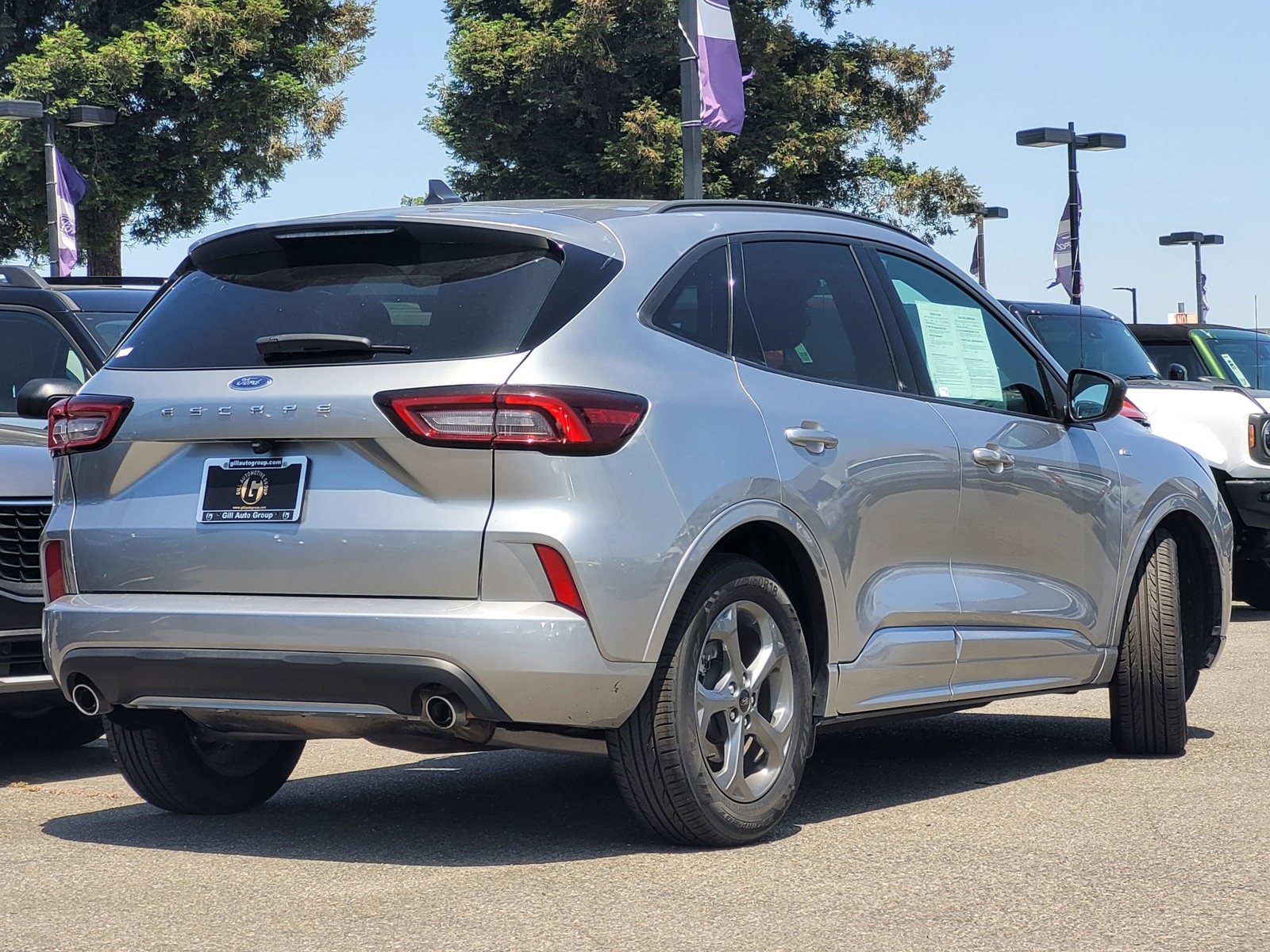 2023 Ford Escape ST-Line photo 4
