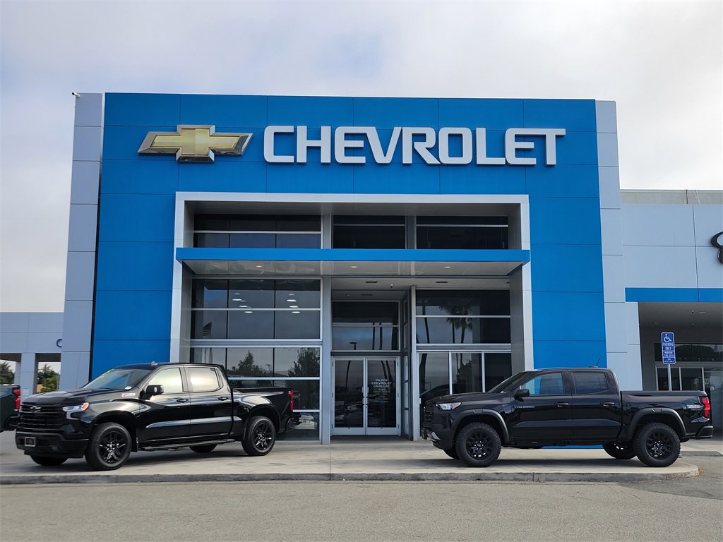2023 Chevrolet Silverado 1500 LT Trail Boss photo 2