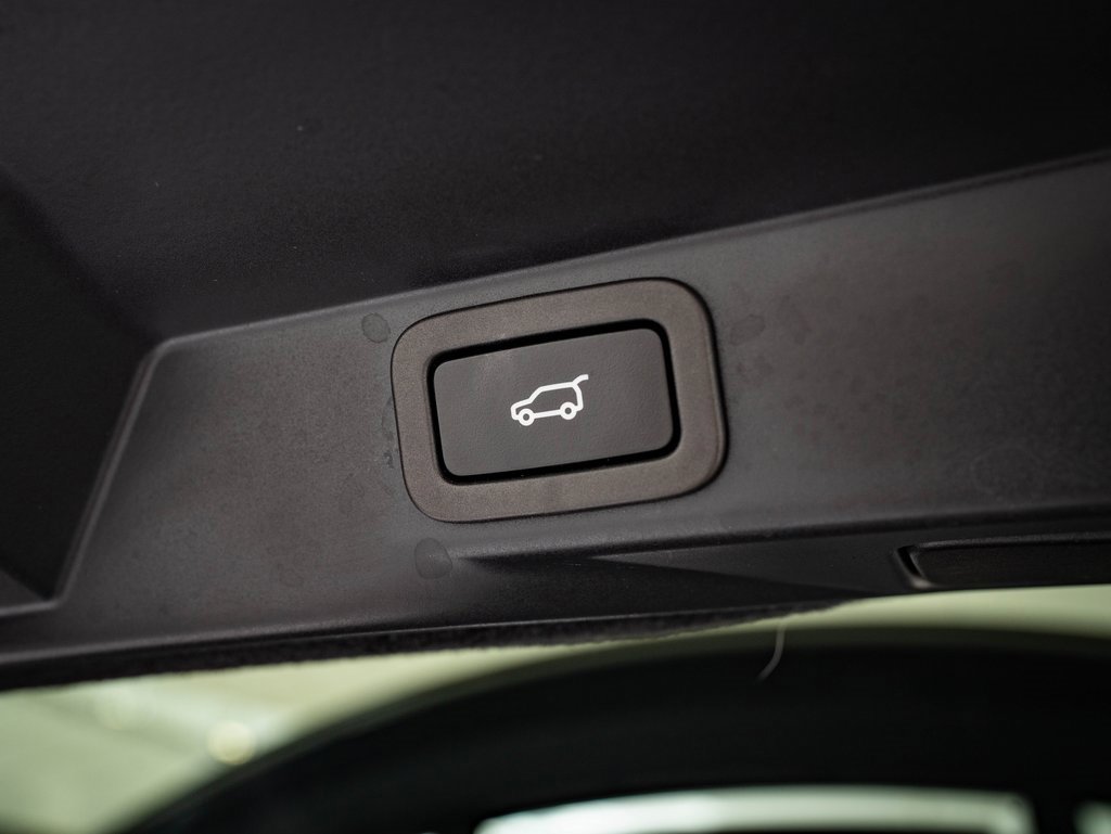 2021 Land Rover Range Rover Sport HSE Silver Edition photo 18