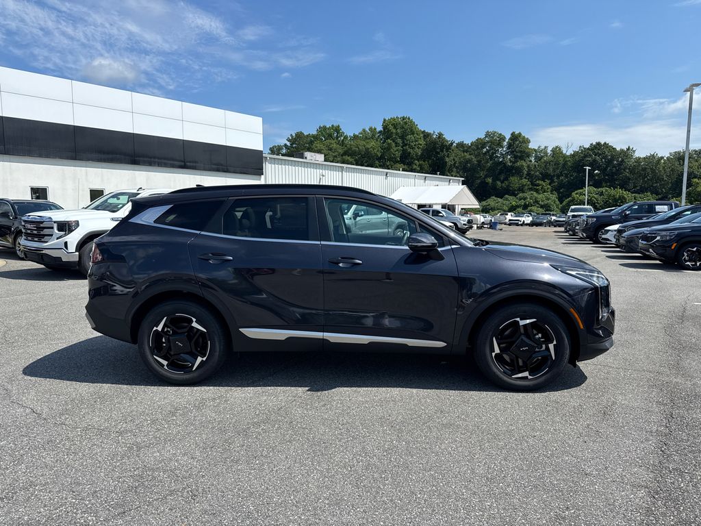 2026 Kia Sportage EX photo 2