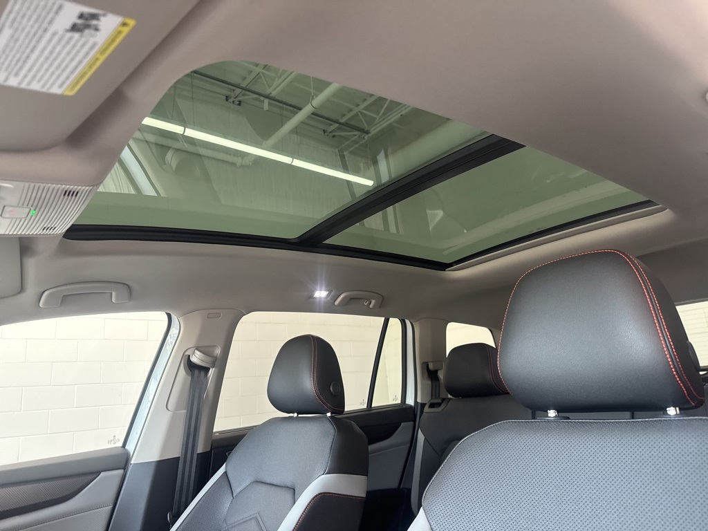 2026 Volkswagen Atlas Peak Edition SE photo 14