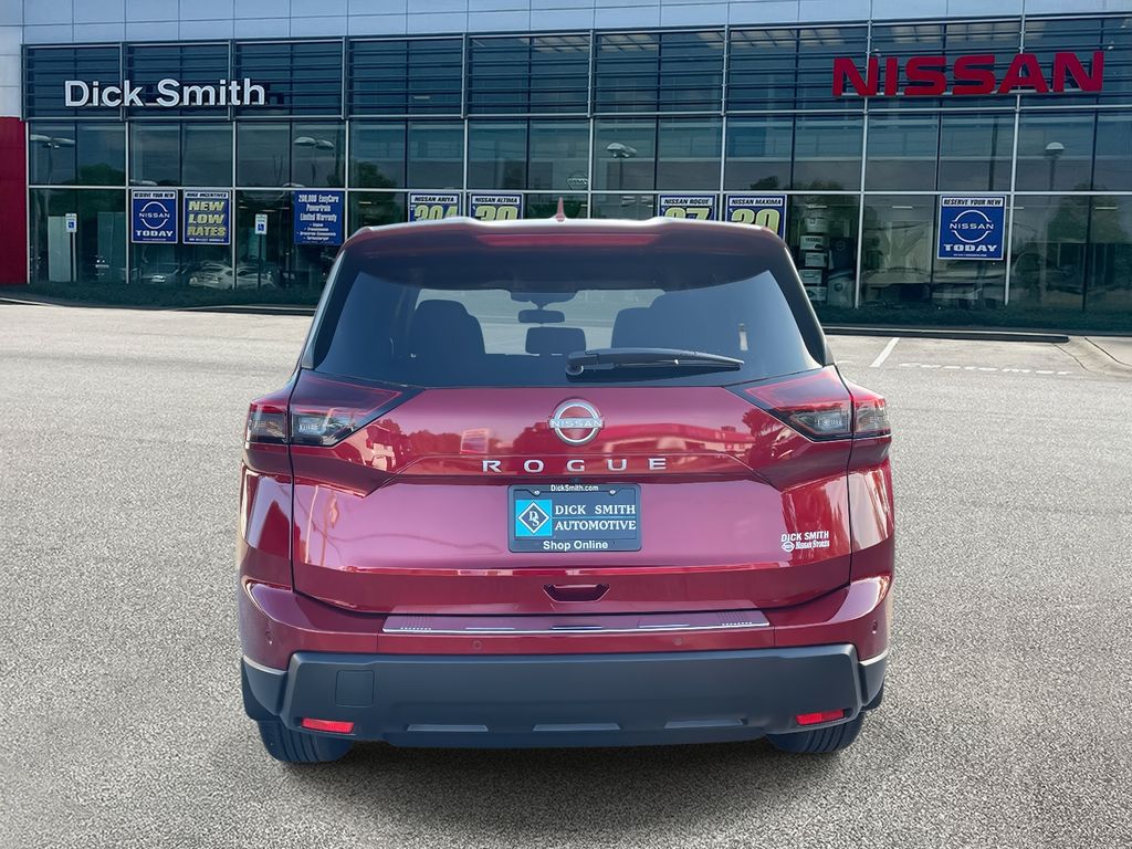 2026 Nissan Rogue SV photo 4