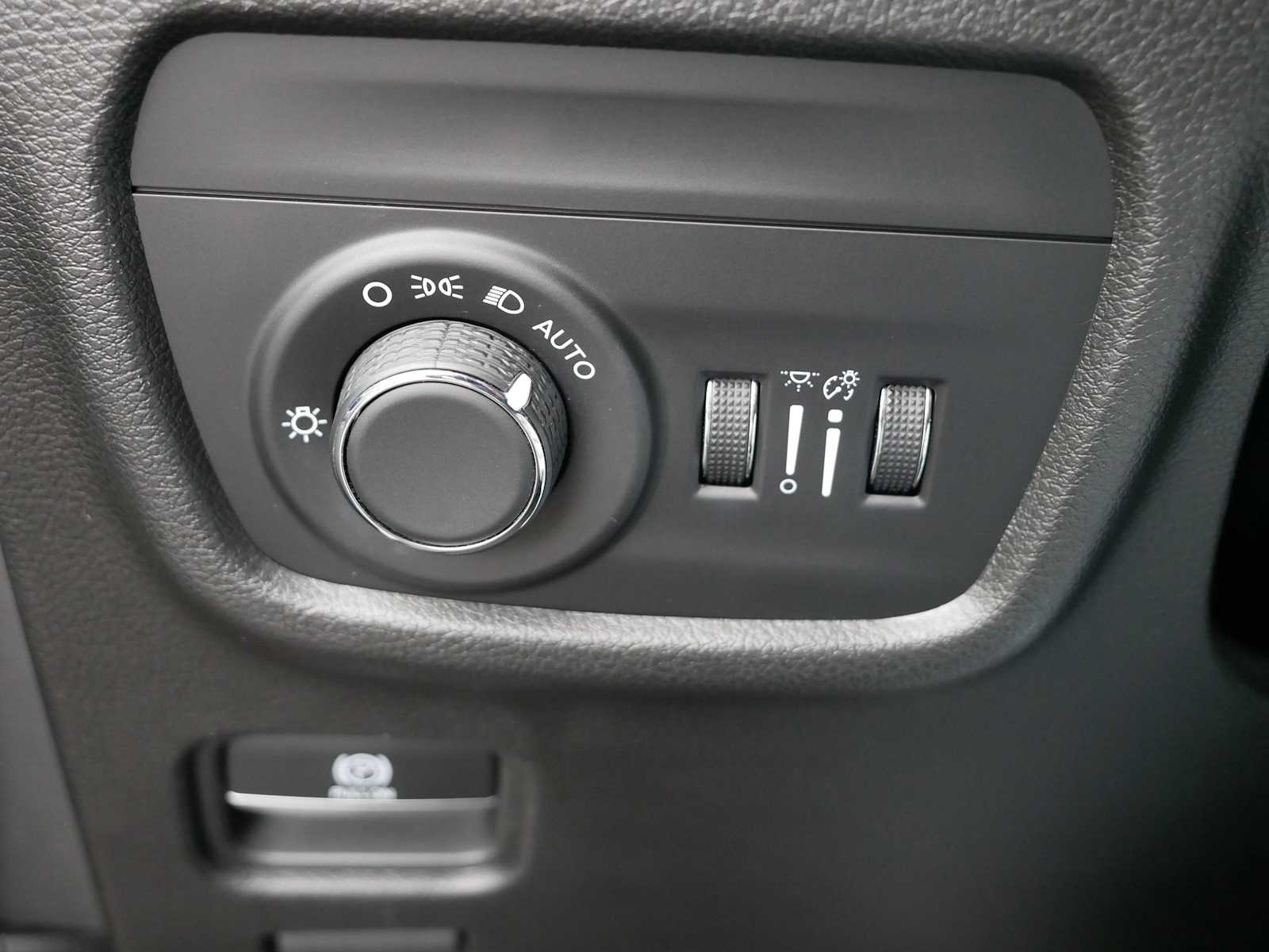 2023 Jeep Grand Cherokee Laredo photo 23