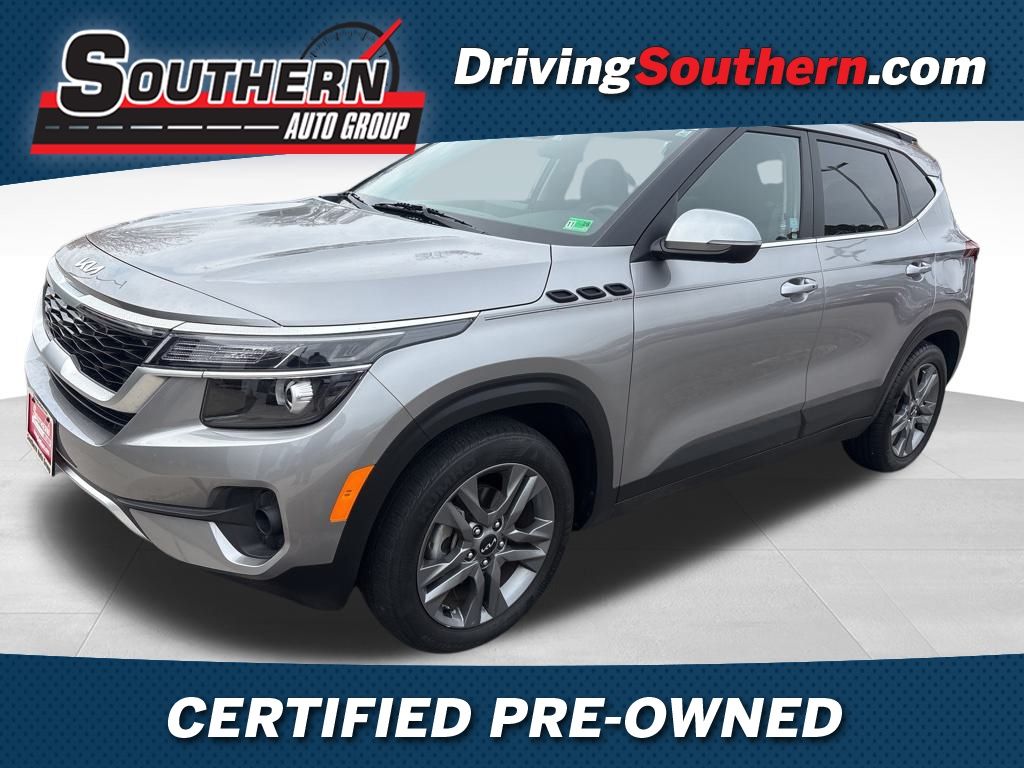 2022 Kia Seltos S's photo