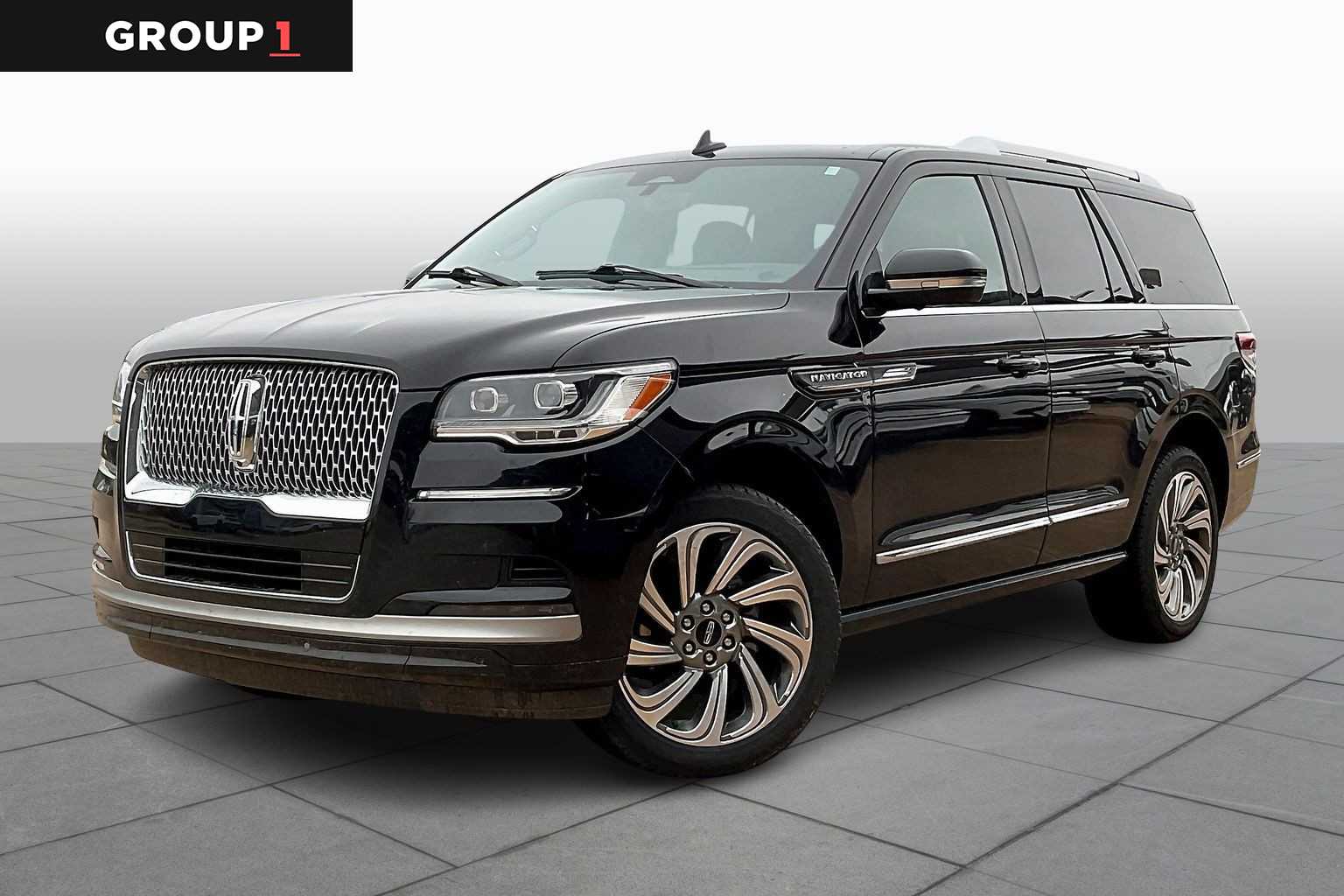 2024 Lincoln Navigator Reserve's photo