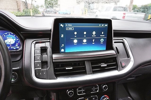 Used 2024 White Chevrolet RST image 25