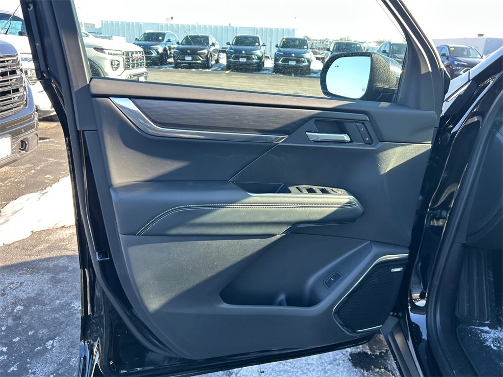 2026 GMC ACADIA - Image 14