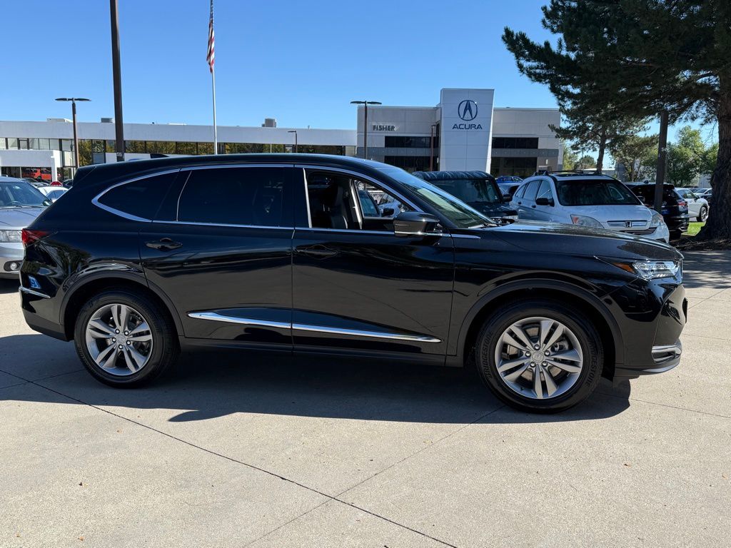 2025 Acura MDX SH-AWD photo 4