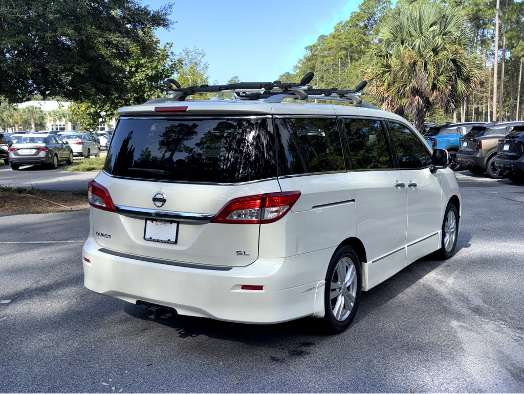 2015 Nissan Quest SL photo 32
