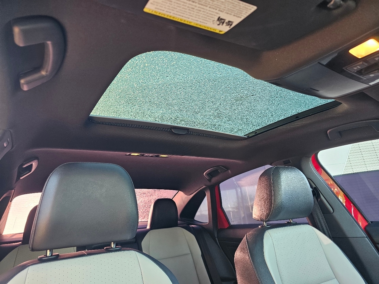 2019 Volkswagen Jetta R-Line photo 3