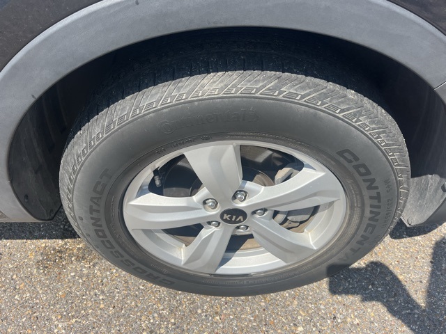 2021 Kia Sorento LX photo 14