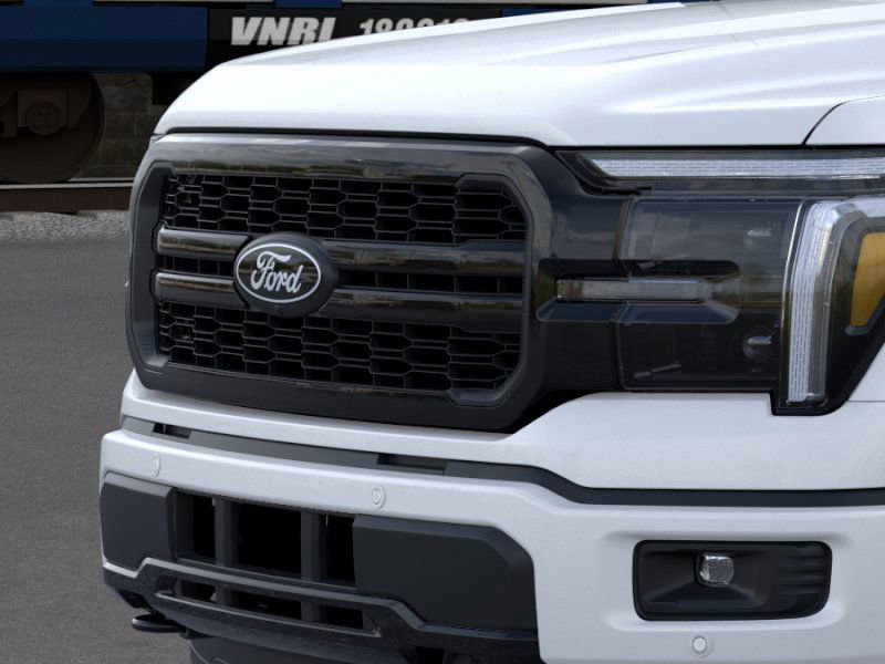 2025 Ford F-150 Lariat photo 15