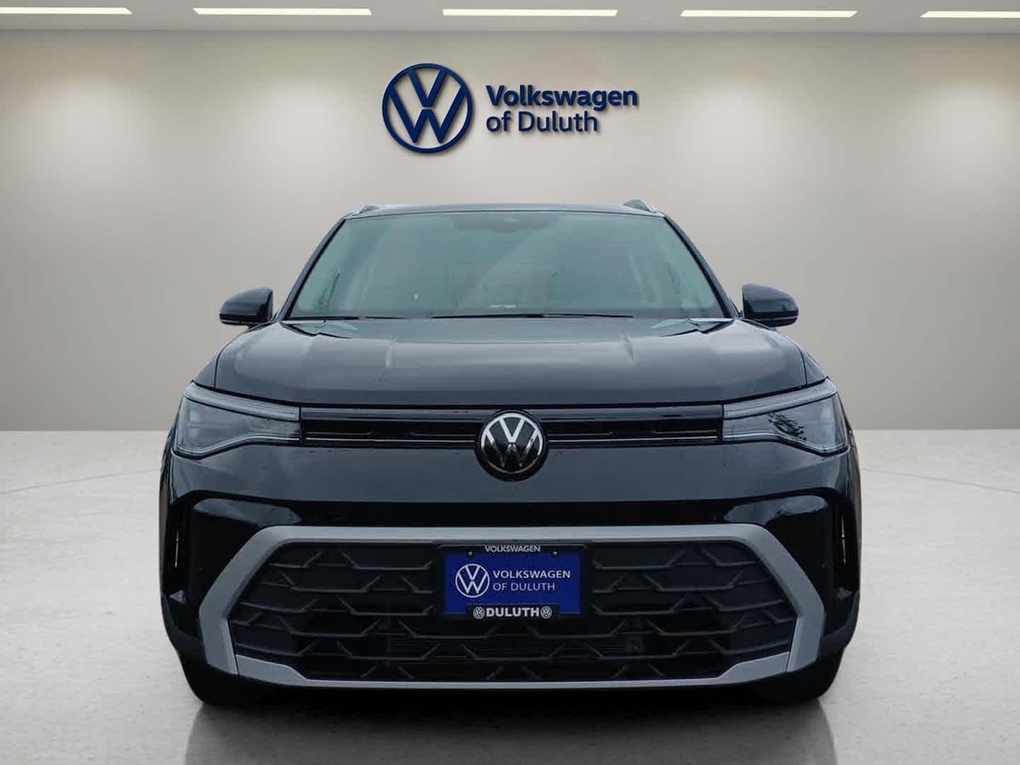 2025 Volkswagen Taos SE photo 7